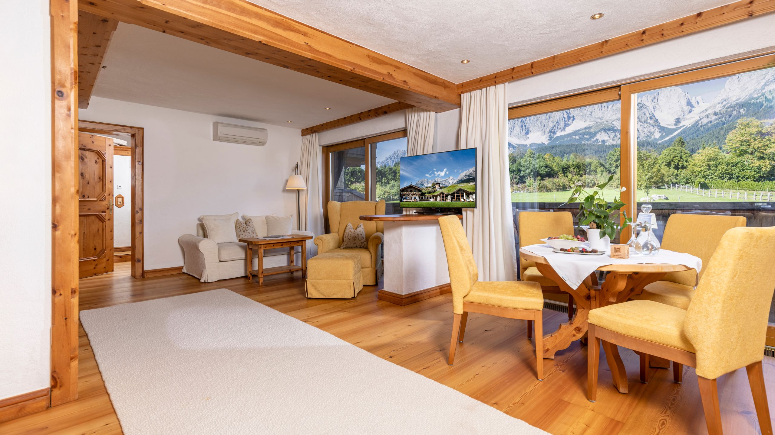 Bio-Kaiser Suite - Wohnraum_B