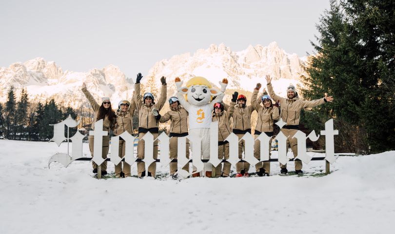 Skiing & in-house ski school